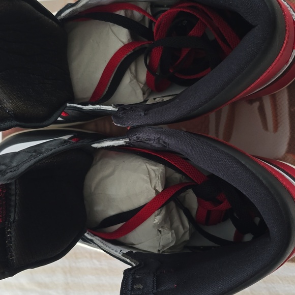 Jordan Air Jordan 1 Retro High OG 'Black Toe Reimagined' Size:10.5 - Picture 6 of 15